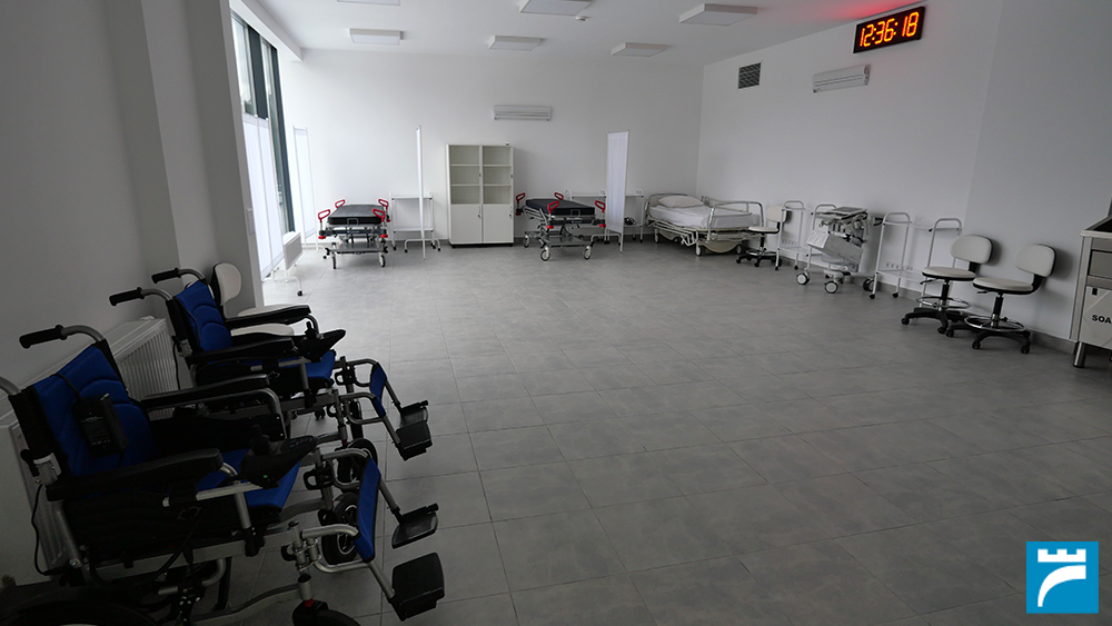 Оглядовий кабінет приймального відділення обласного госпіталю у Клевані 2